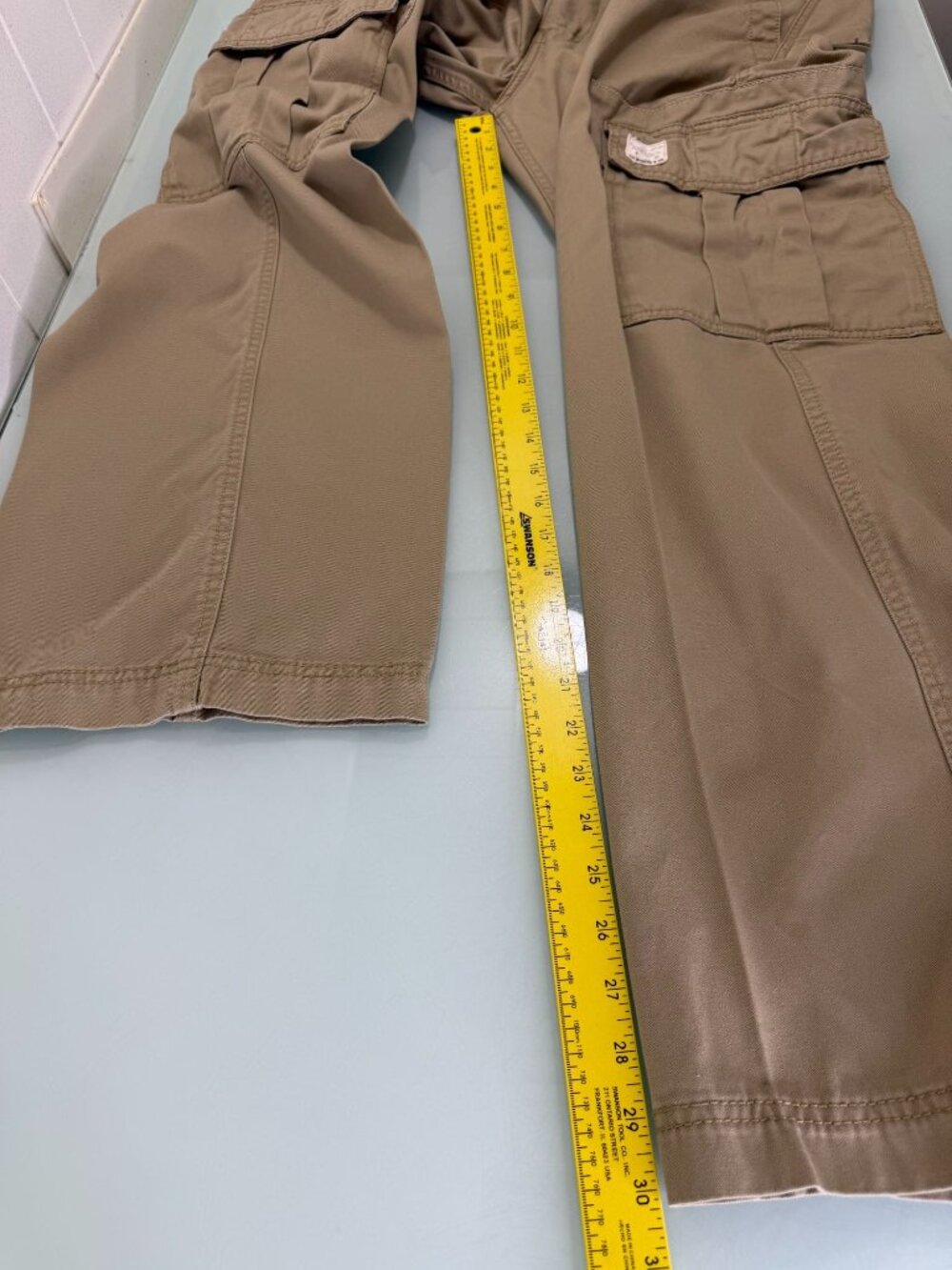 Vintage Levis Cargo Pants Mens 38x32 Beige Y2K Loose Baggy Wide Leg Skater - Picture 7 of 12